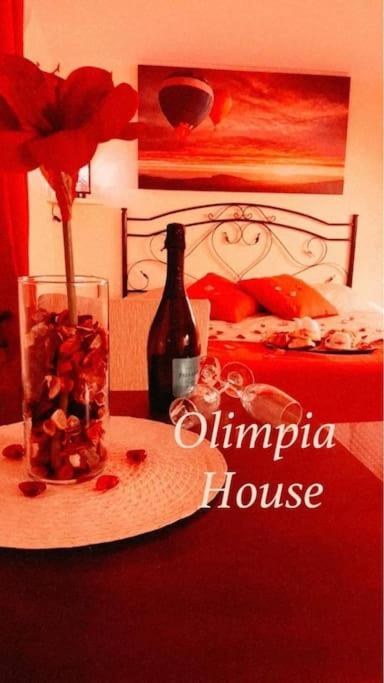 Olimpia House - Central Station Bari Exterior foto